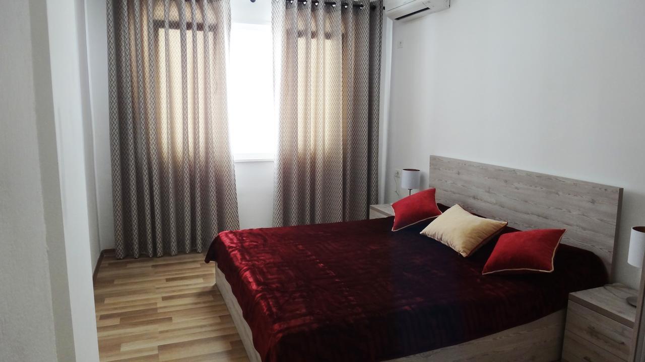 Apartments In White Residence Saranda Dış mekan fotoğraf