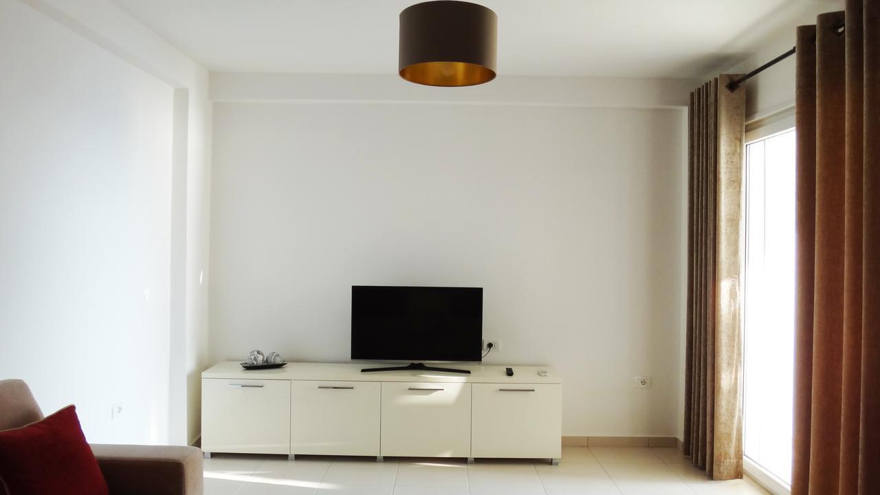 Apartments In White Residence Saranda Dış mekan fotoğraf