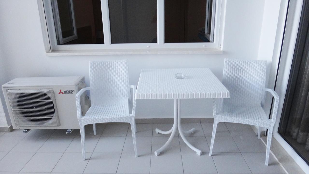 Apartments In White Residence Saranda Dış mekan fotoğraf